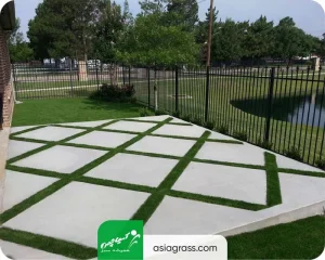 چمن مصنوعی بین سنگ