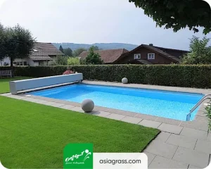 چمن مصنوعی استخر