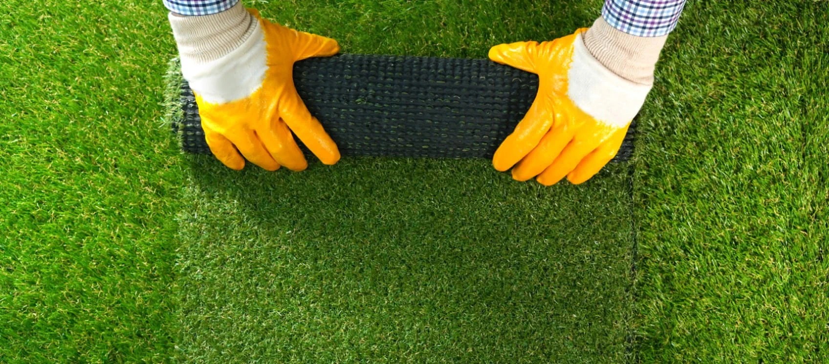 5 مزایای چمن مصنوعی نسبت به چمن طبیعی (مقایسه هوشمندانه) مقایسه چمن مصنوعی با چمن طبیعی